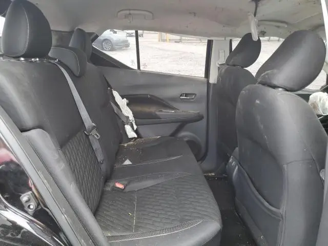 2021 NISSAN KICKS SV  