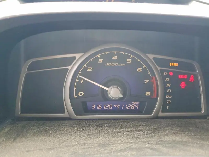 2011 HONDA CIVIC LX  