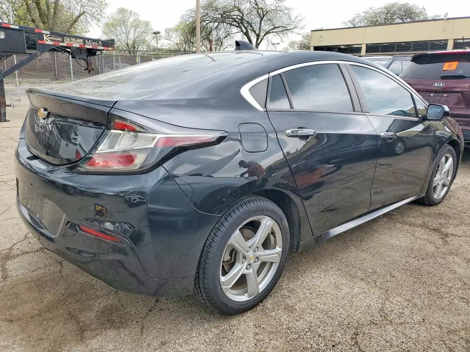 2017 CHEVROLET VOLT LT  