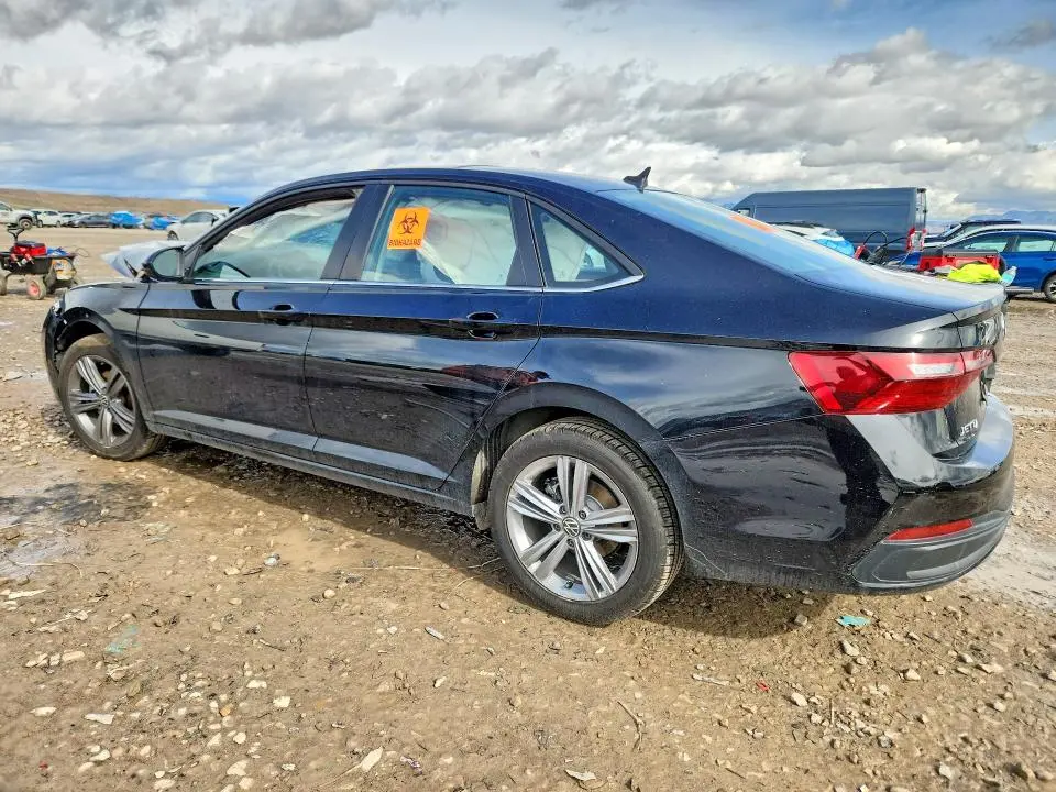 2022 VOLKSWAGEN JETTA SE  