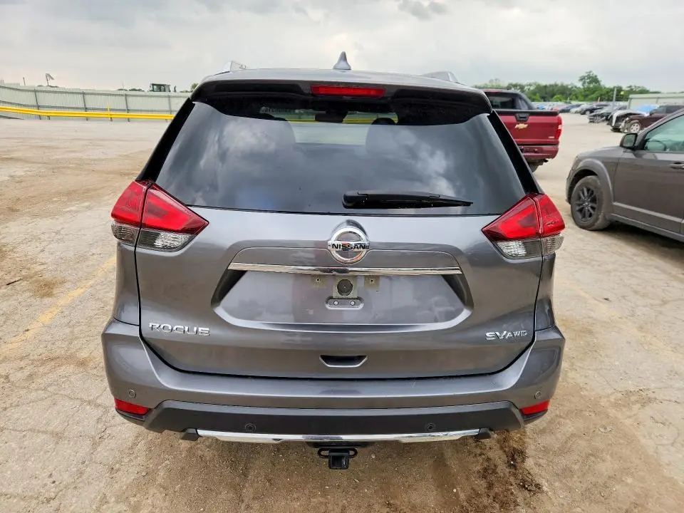 2020 NISSAN ROGUE SV  