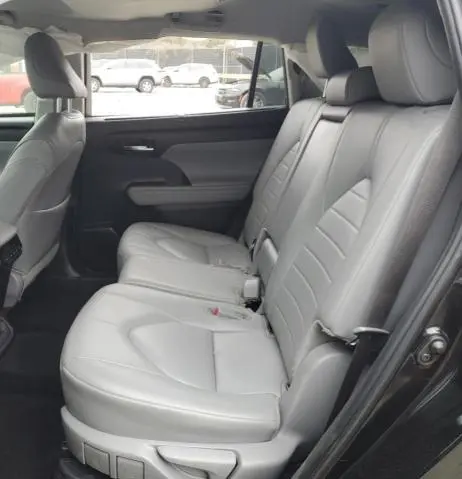2024 TOYOTA HIGHLANDER HYBRID XLE