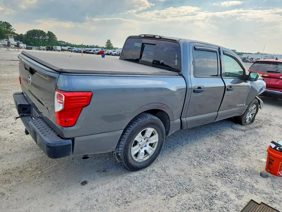 2017 NISSAN TITAN S  