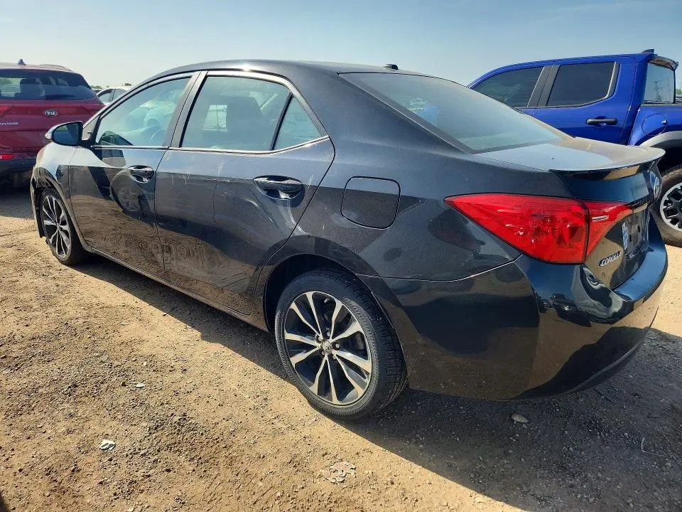 2018 TOYOTA COROLLA SE  