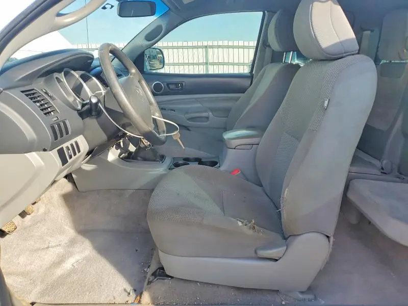 2011 TOYOTA TACOMA BASE  