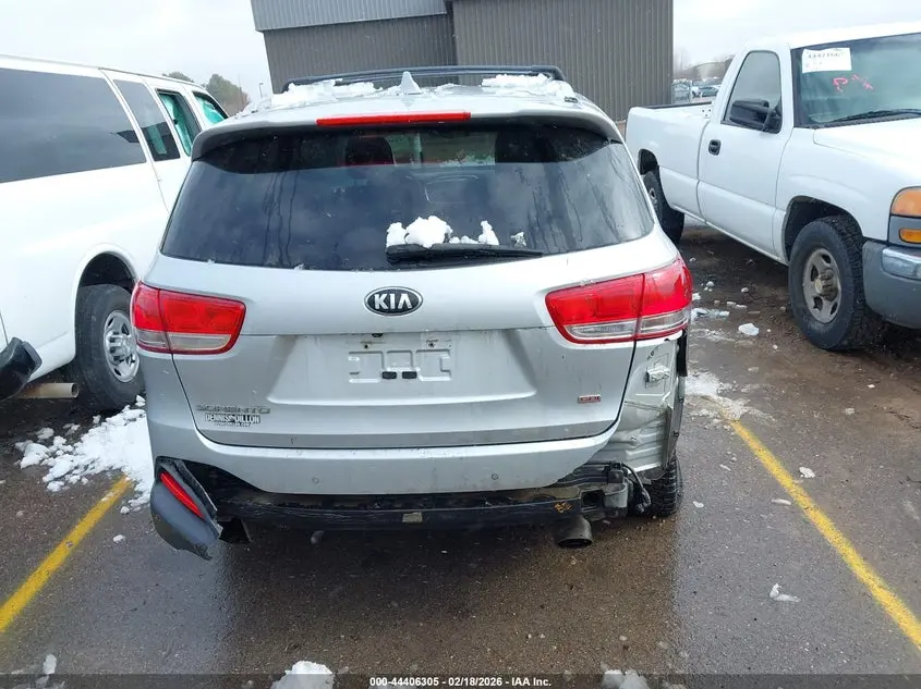 2017 KIA SORENTO 2.4L LX