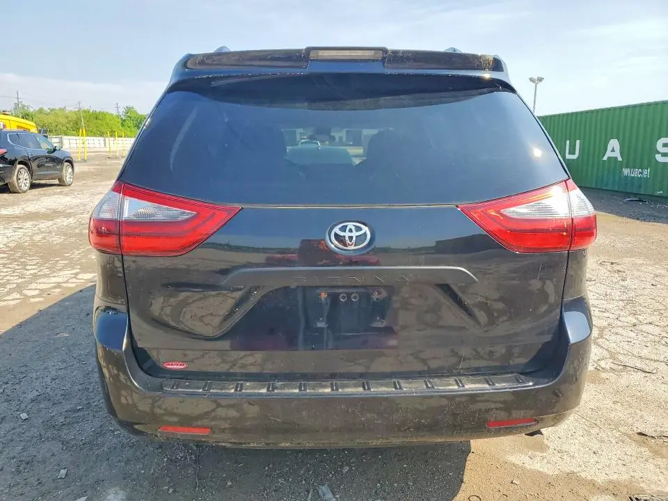2020 TOYOTA SIENNA L  