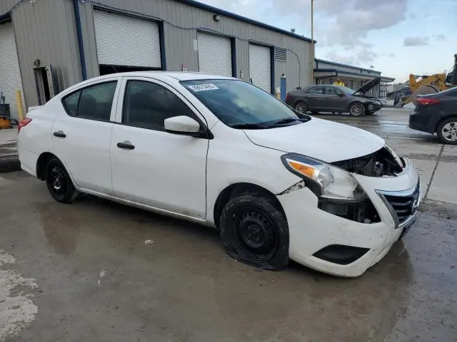 2019 NISSAN VERSA S  