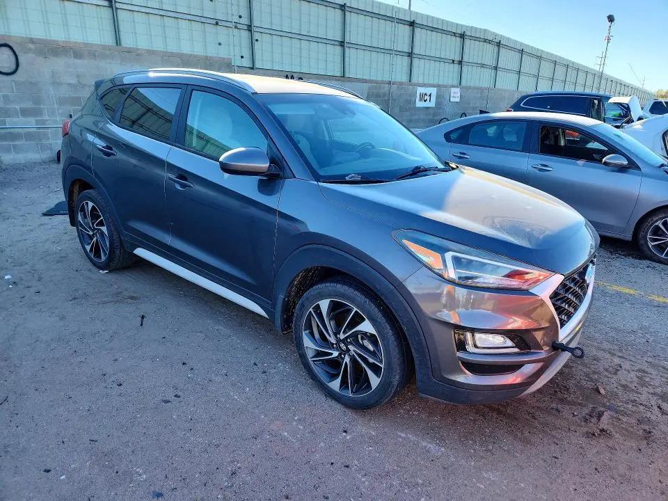 2020 HYUNDAI TUCSON SPORT  