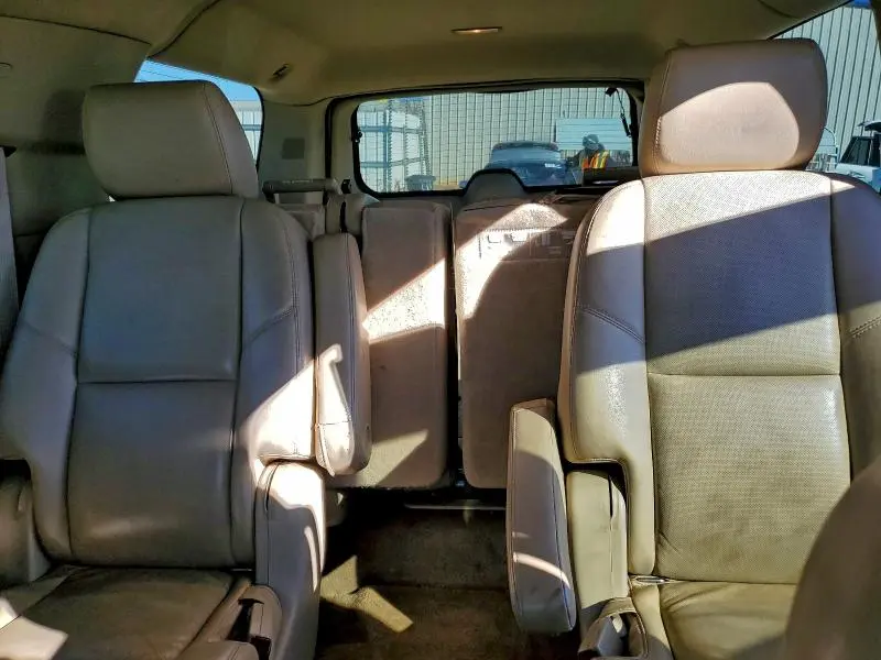 2011 GMC YUKON XL DENALI  