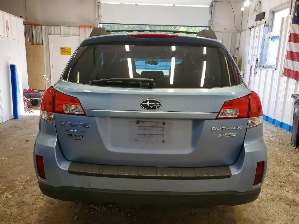 2011 SUBARU OUTBACK 2.5I PREMIUM  