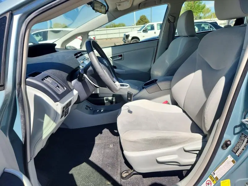 2013 TOYOTA PRIUS TWO  