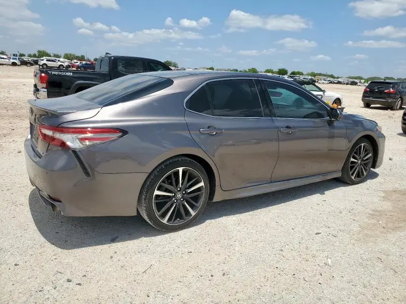 2018 TOYOTA CAMRY XSE