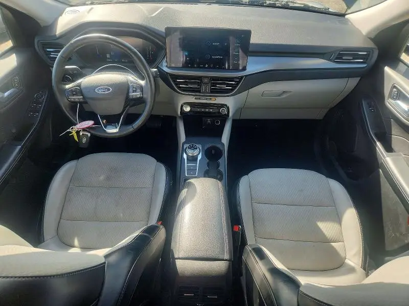 2024 FORD ESCAPE   