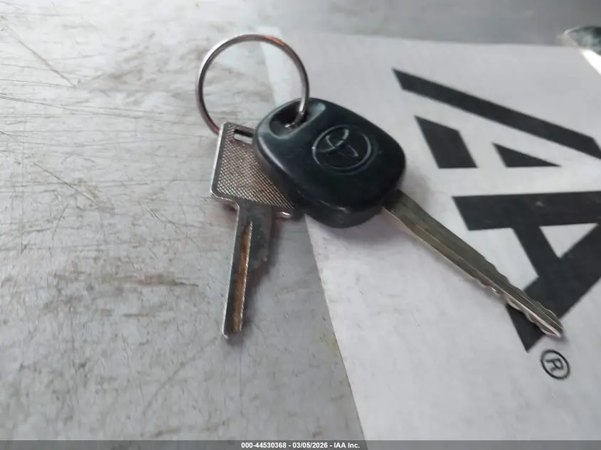 2017 TOYOTA TUNDRA SR 5.7L V8