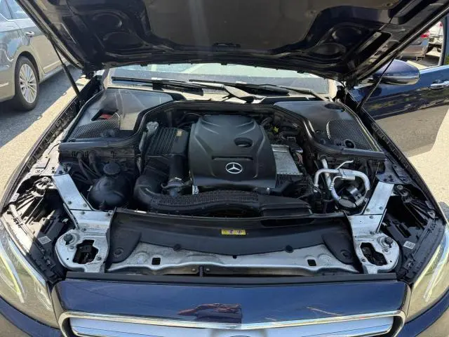 2017 MERCEDES-BENZ E 300 4MATIC  