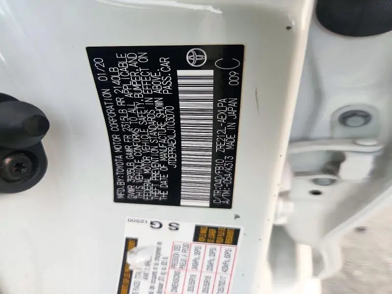 2020 TOYOTA COROLLA LE  