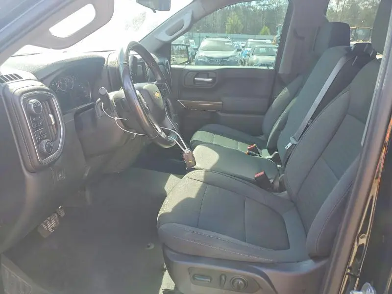 2020 CHEVROLET SILVERADO K1500 LT  
