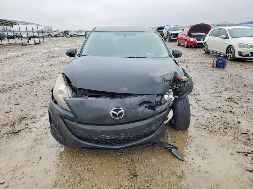 2011 MAZDA 3   