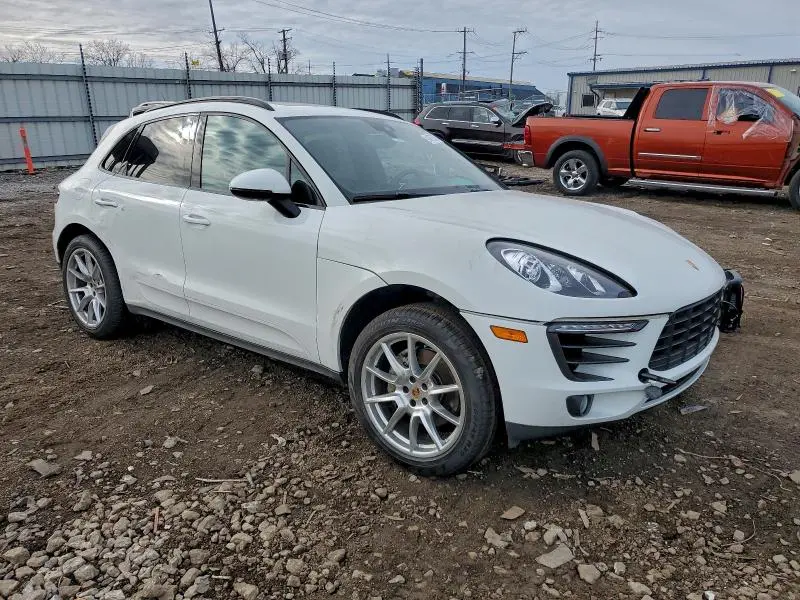 2018 PORSCHE MACAN S  