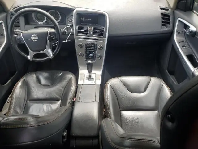 2011 VOLVO XC60 T6  