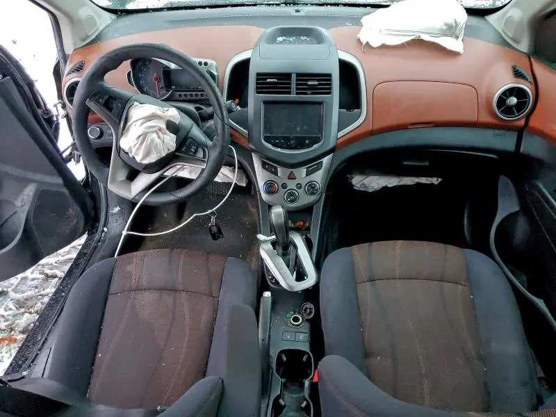 2013 CHEVROLET SONIC LT  