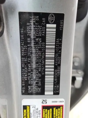 2021 TOYOTA CAMRY SE  