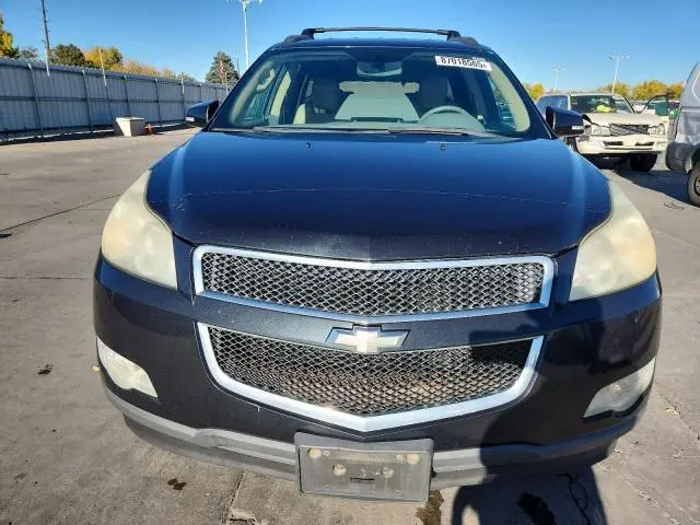 2010 CHEVROLET TRAVERSE LT  