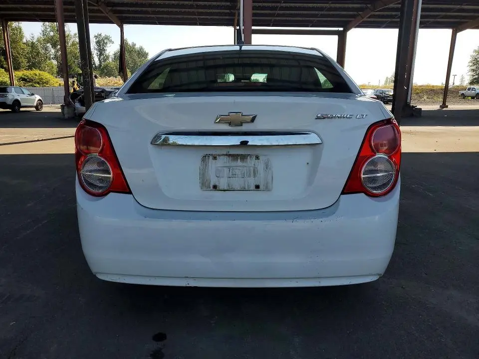 2014 CHEVROLET SONIC LT  