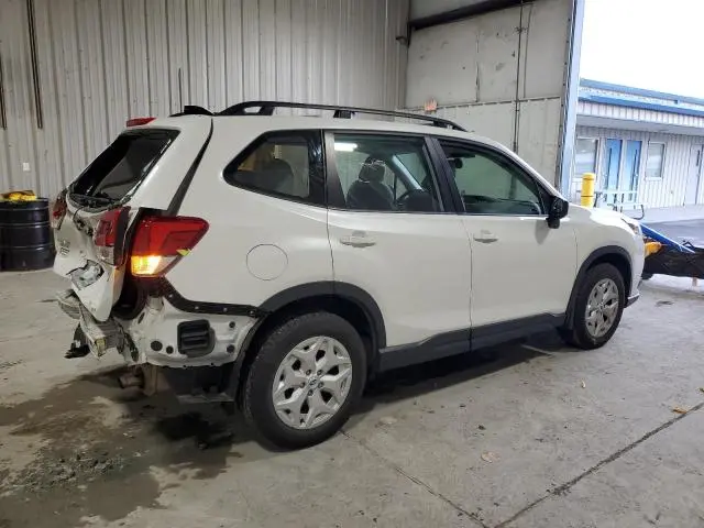 2024 SUBARU FORESTER   