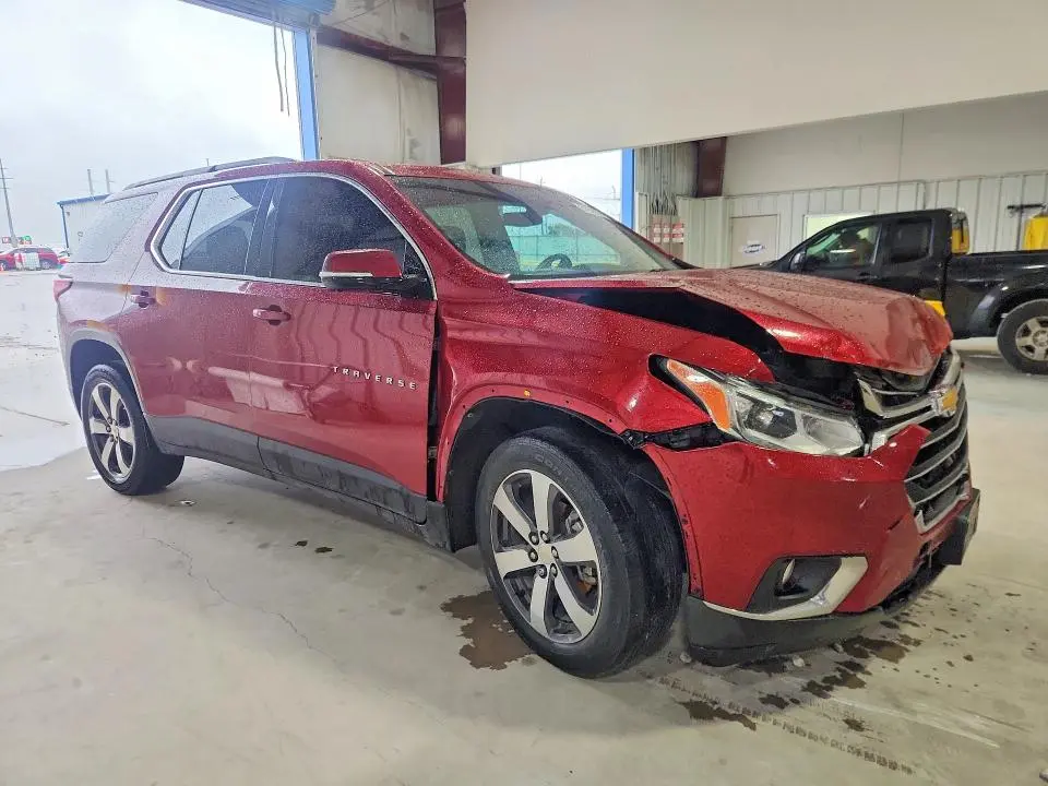 2020 CHEVROLET TRAVERSE LT  