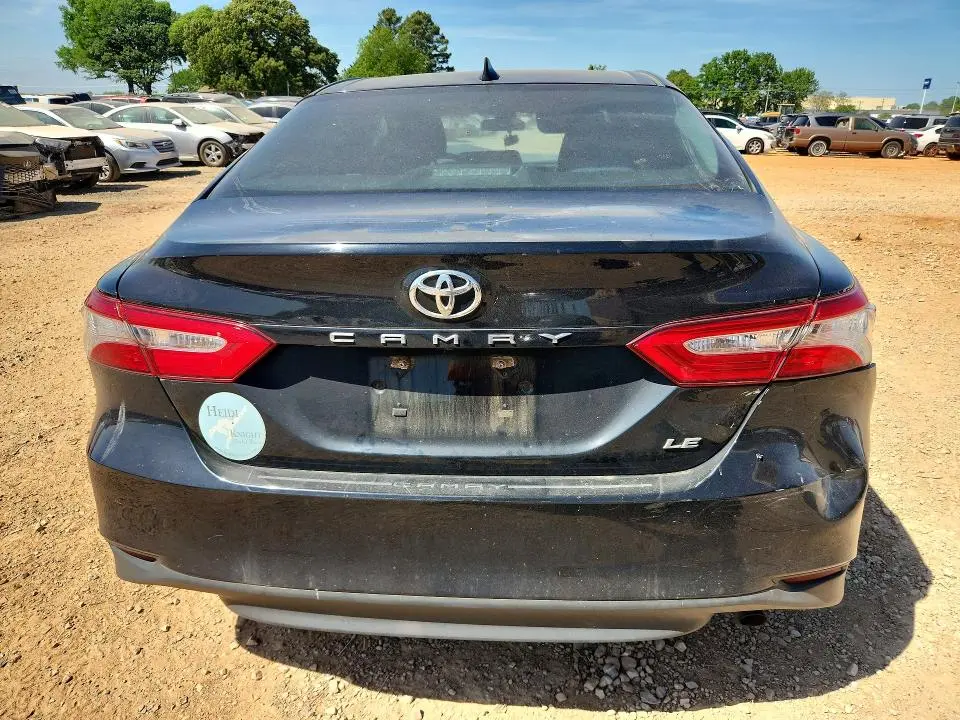 2020 TOYOTA CAMRY LE  