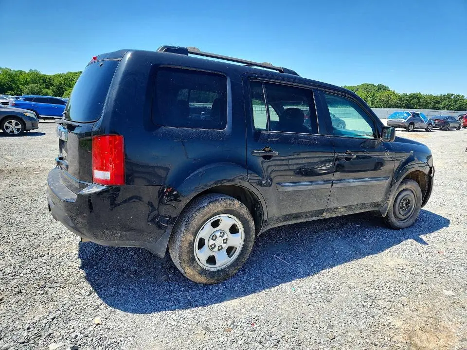 2015 HONDA PILOT LX  