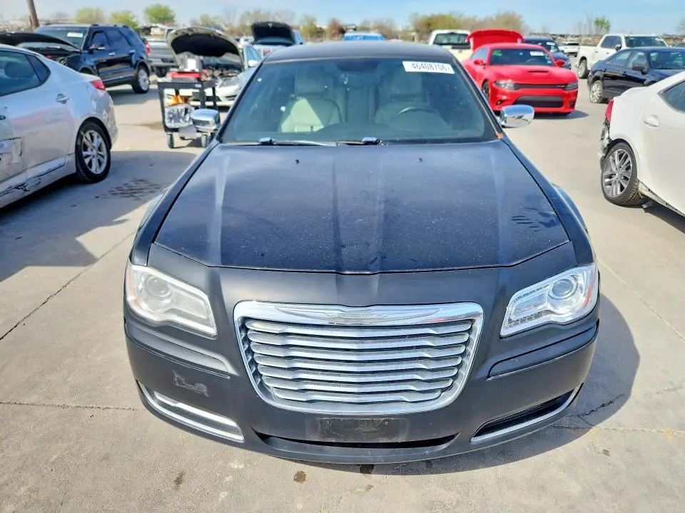 2014 CHRYSLER 300   