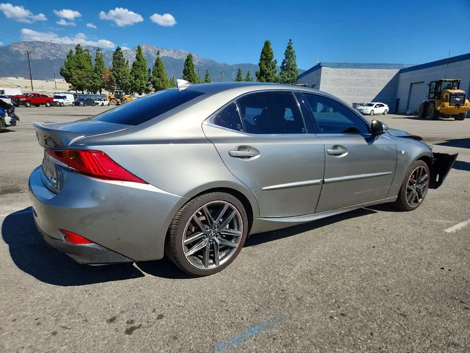 2019 LEXUS IS 300  