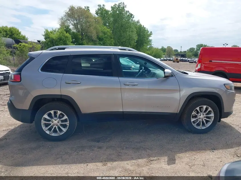 2019 JEEP CHEROKEE LATITUDE 4X4