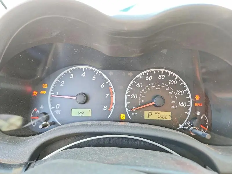 2013 TOYOTA COROLLA LE  