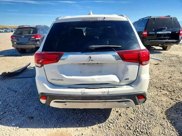 2020 MITSUBISHI OUTLANDER SE  