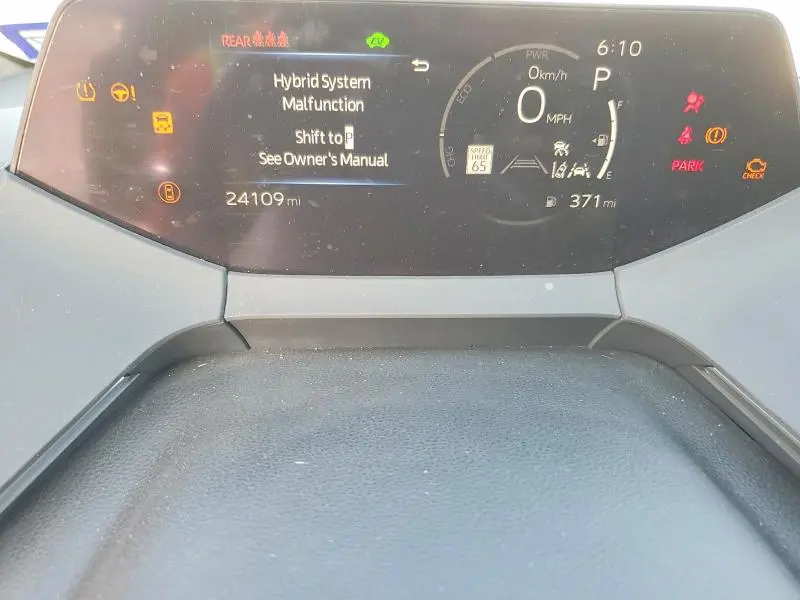 2023 TOYOTA PRIUS XLE  