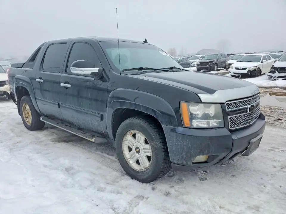 2011 CHEVROLET AVALANCHE LT  