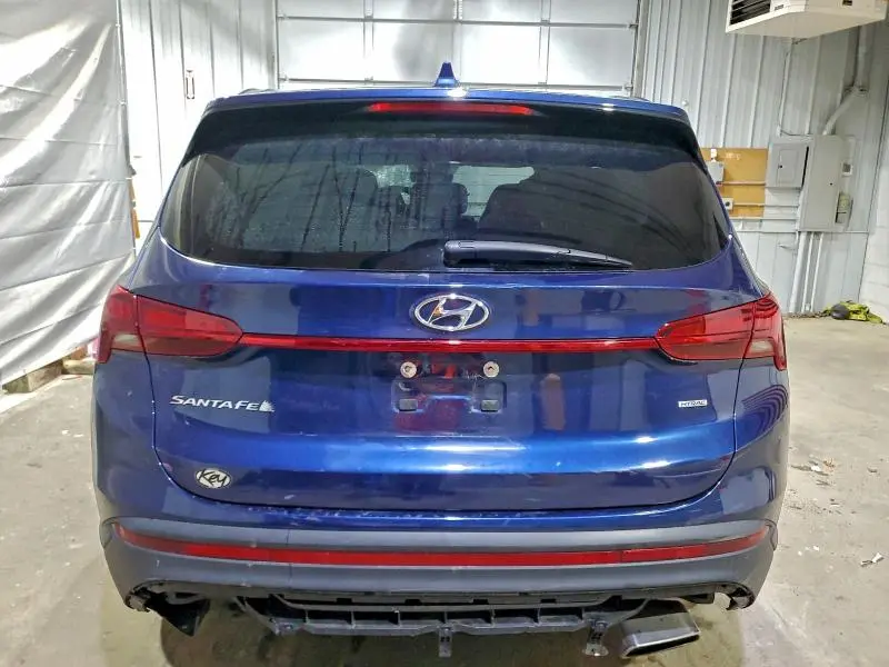 2022 HYUNDAI SANTA FE SE  