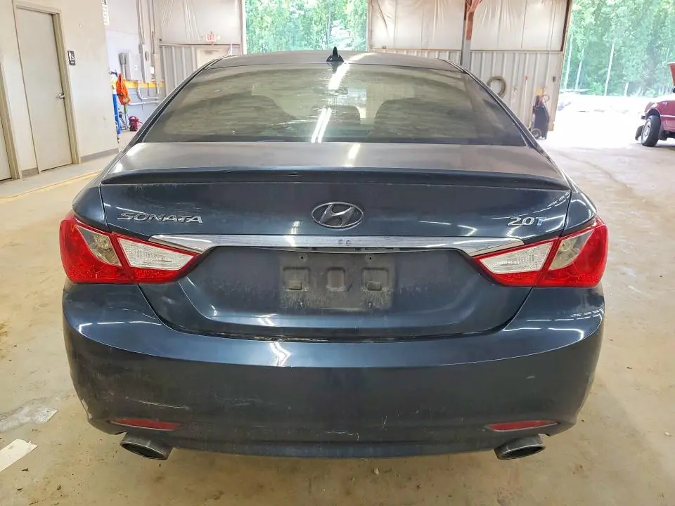 2012 HYUNDAI SONATA SE  