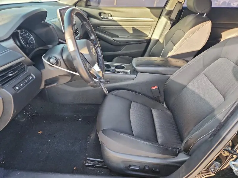 2019 NISSAN ALTIMA SV  