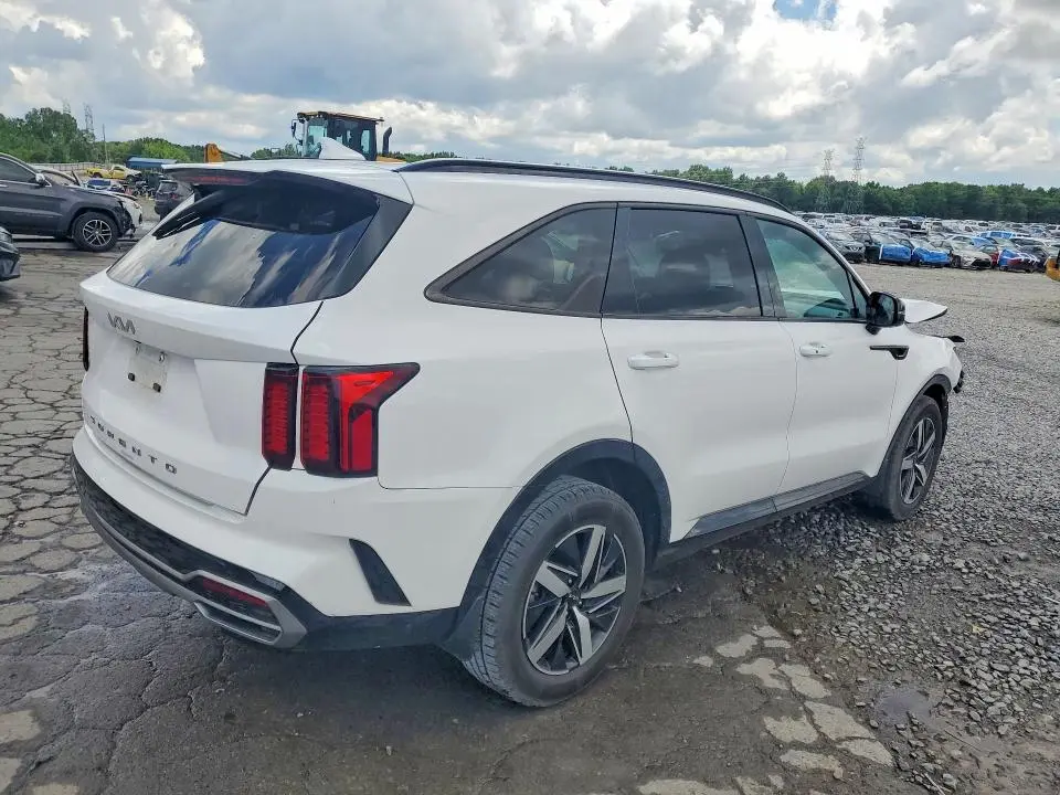 2022 KIA SORENTO S  