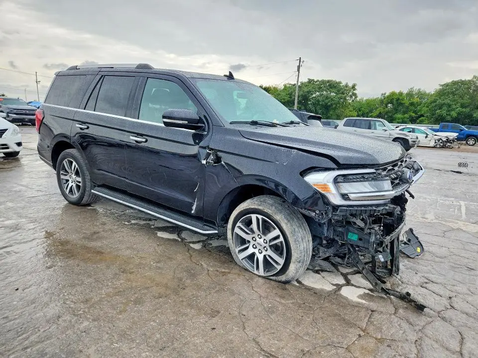 2022 FORD EXPEDITION LIMITED  