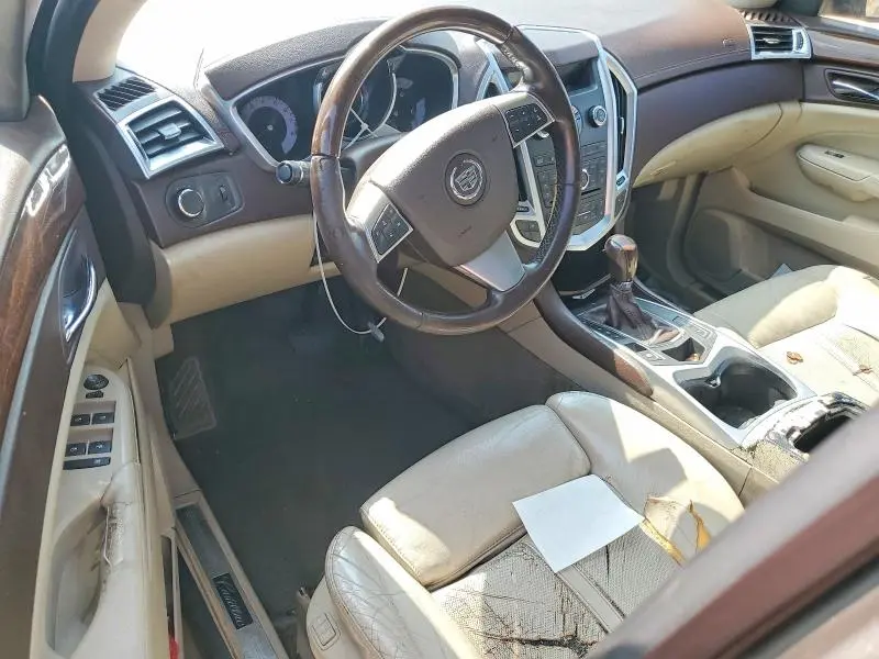 2011 CADILLAC SRX LUXURY COLLECTION  