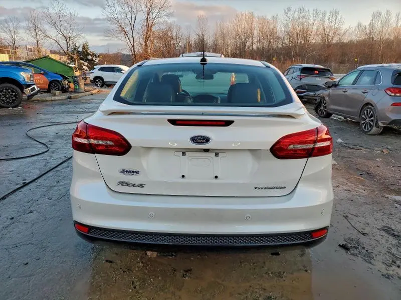 2018 FORD FOCUS TITANIUM  
