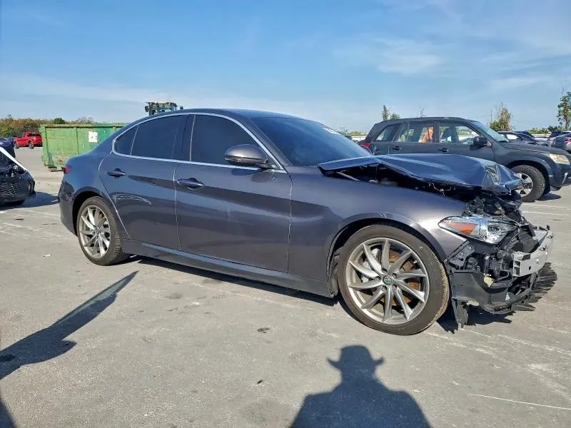 2019 ALFA ROMEO GIULIA   