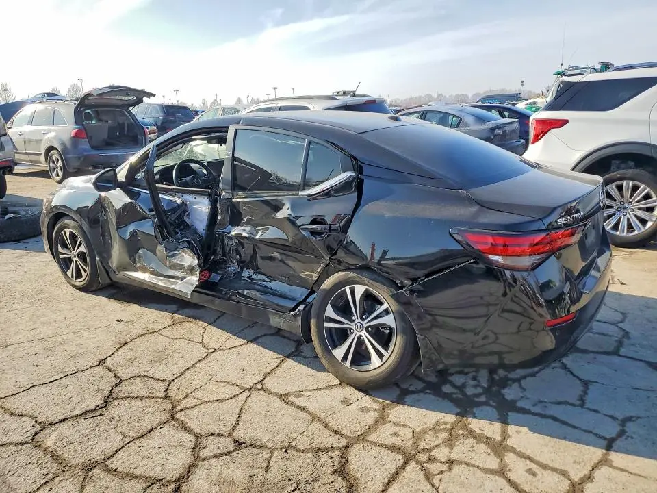 2022 NISSAN SENTRA SV  