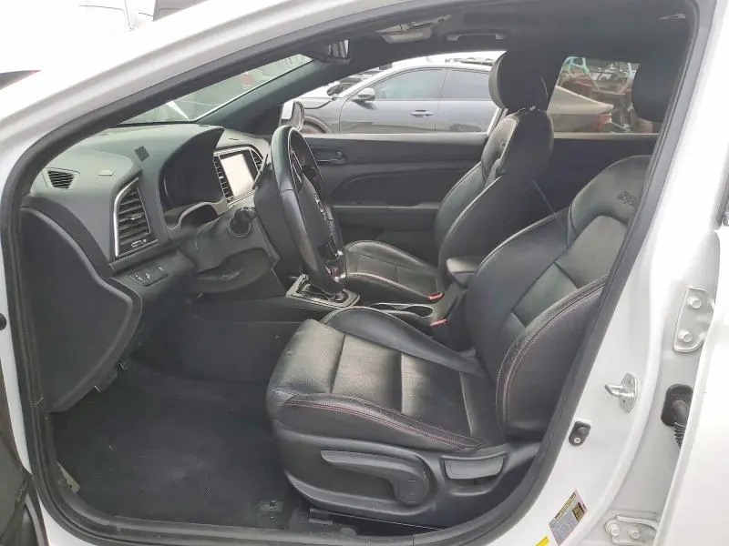 2018 HYUNDAI ELANTRA SPORT  